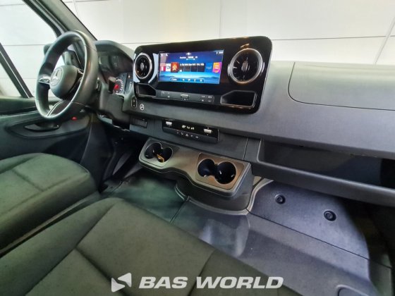 メルセデス スプリンター 317 CDI クローズド・ボックス・バン