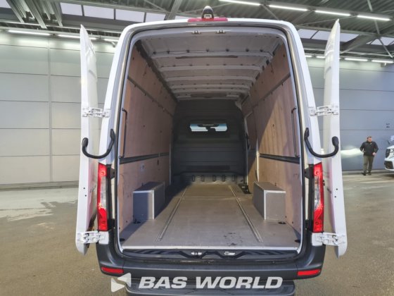 奔驰 Sprinter 317 CDI 封闭箱式货车