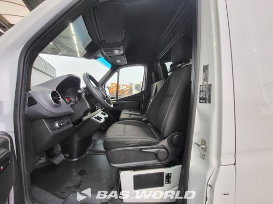 奔驰 Sprinter 317 CDI 封闭箱式货车