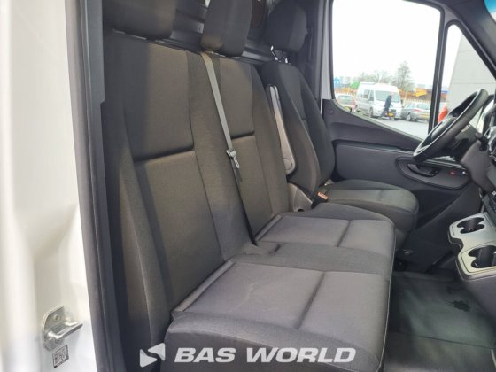 奔驰 Sprinter 317 CDI 封闭箱式货车