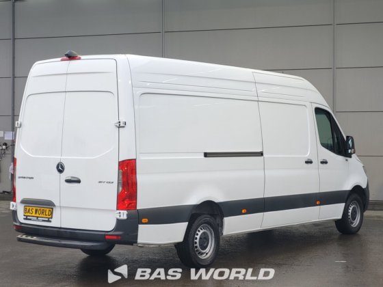 奔驰 Sprinter 317 CDI 封闭箱式货车