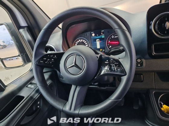 メルセデス スプリンター 317 CDI クローズド・ボックス・バン