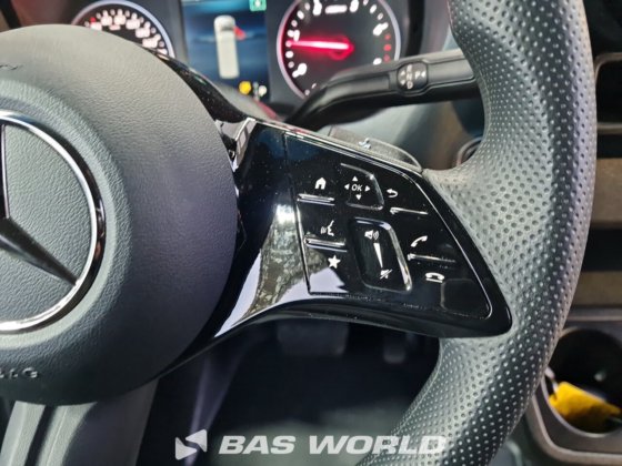 メルセデス スプリンター 317 CDI クローズド・ボックス・バン