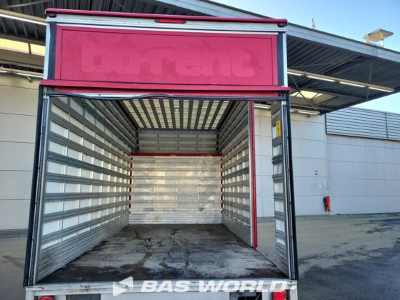 メルセデス スプリンター 513 CDI ボックスボディ