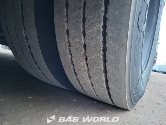 涡轮-荷特低平台半挂车