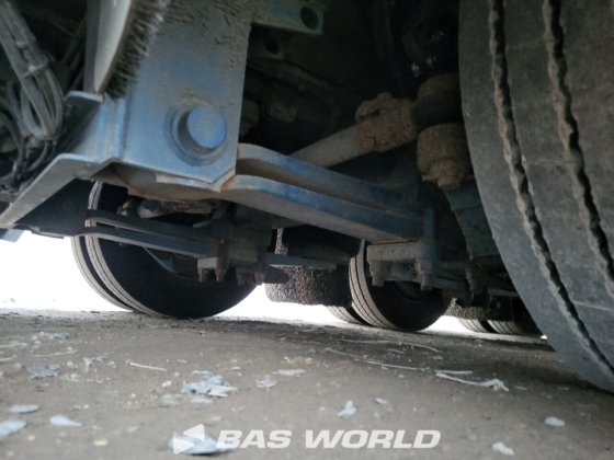 涡轮-荷特低平台半挂车