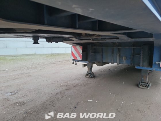 涡轮-荷特低平台半挂车