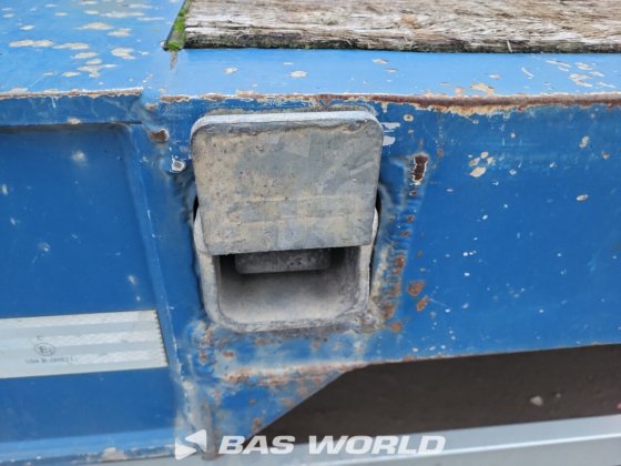 涡轮-荷特低平台半挂车