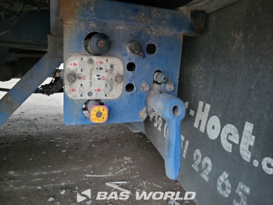 涡轮-荷特低平台半挂车