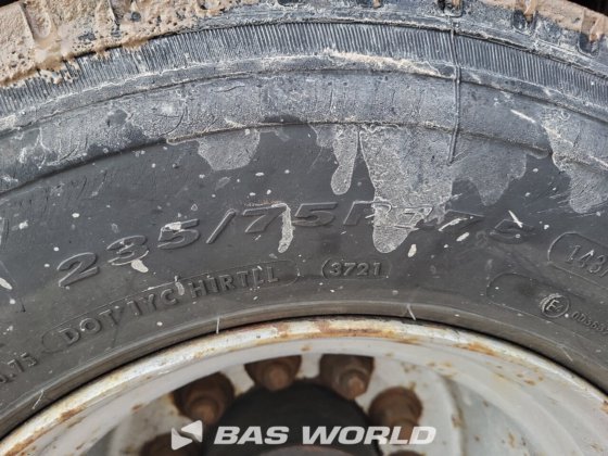 朗根多夫低装载半挂车