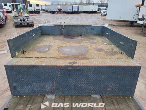 朗根多夫低装载半挂车