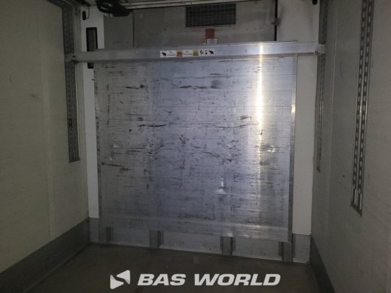 シュミッツ冷凍セミトレーラー