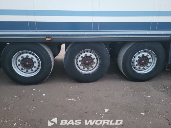 シュミッツ冷凍セミトレーラー