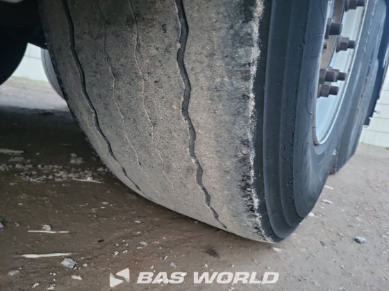 シュミッツ冷凍セミトレーラー