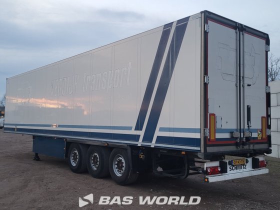 シュミッツ冷凍セミトレーラー