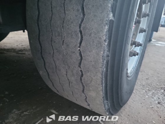 シュミッツ冷凍セミトレーラー