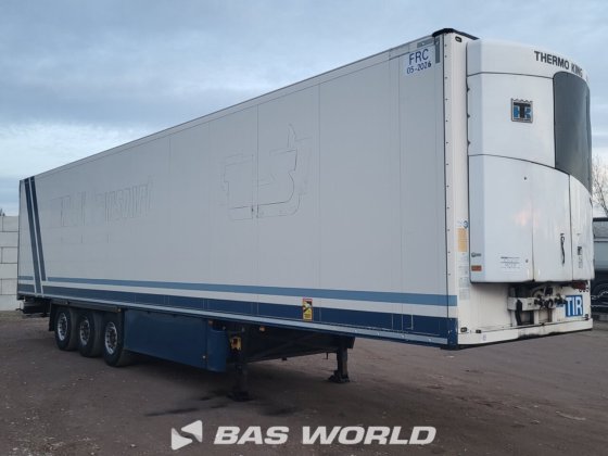 シュミッツ冷凍セミトレーラー