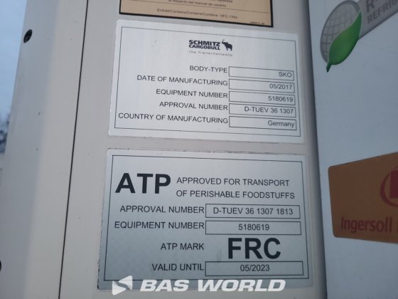 シュミッツ冷凍セミトレーラー