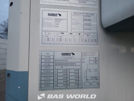 シュミッツ冷凍セミトレーラー