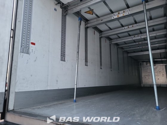 シュミッツ冷凍セミトレーラー