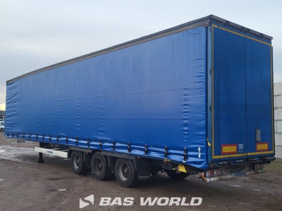 クローネカーテンサイドセミトレーラー