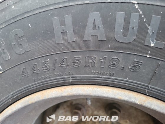 Krone 帘式半挂车