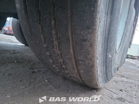 Krone 帘式半挂车