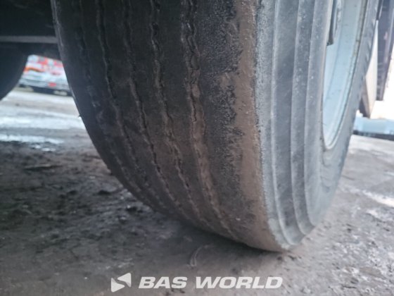 Krone 帘式半挂车