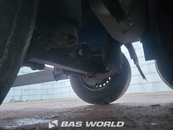 Krone 帘式半挂车