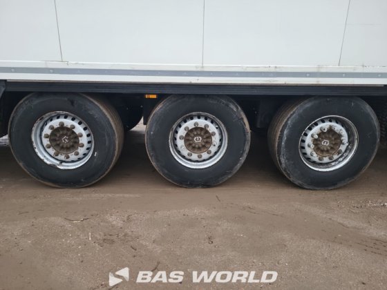 Krone 冷藏半挂车