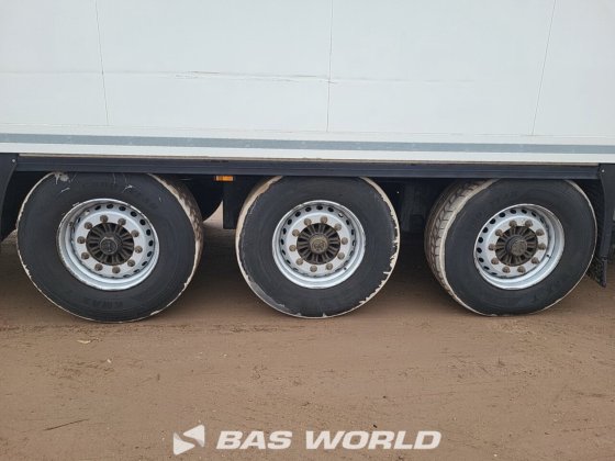 Krone 冷藏半挂车