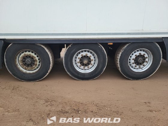 Krone 冷藏半挂车