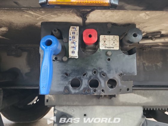 クローネ冷凍セミトレーラ