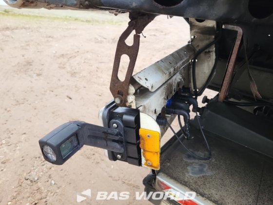 クローネ冷凍セミトレーラ