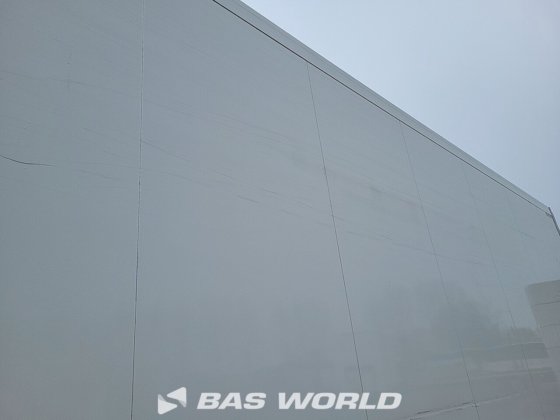 クローネ冷凍セミトレーラ