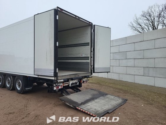 Krone 冷藏半挂车