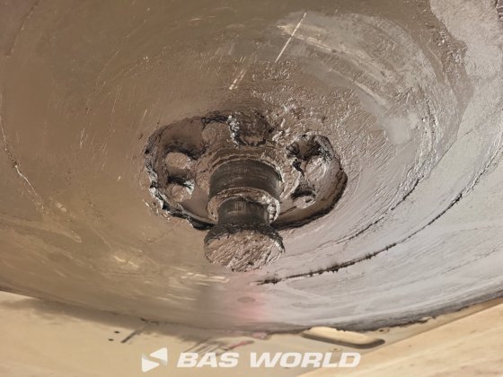 クローネ冷凍セミトレーラ