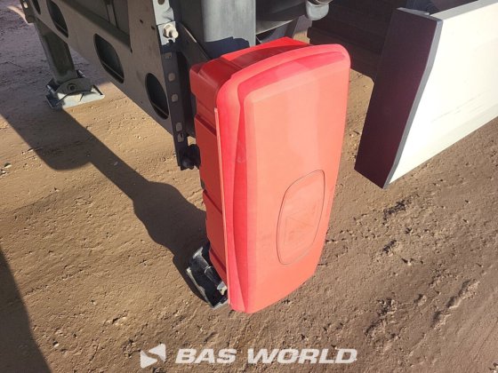 クローネ冷凍セミトレーラ