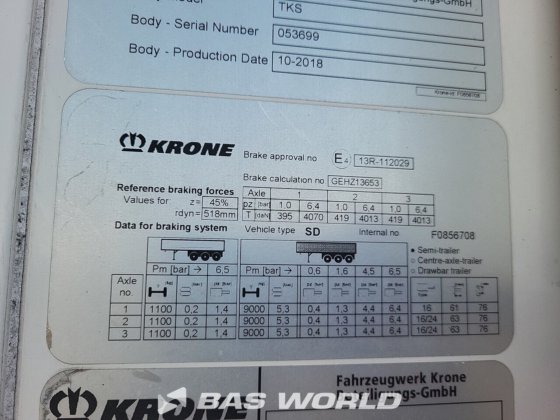 クローネ冷凍セミトレーラ