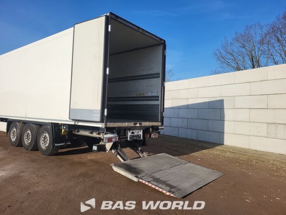 Krone 冷藏半挂车