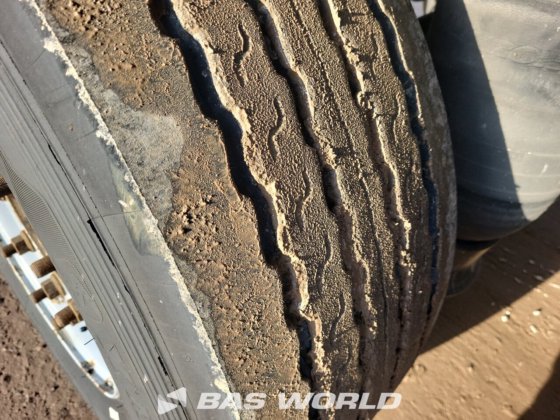 Krone 冷藏半挂车