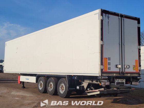 Krone 冷藏半挂车