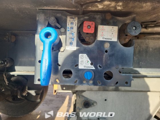 クローネ冷凍セミトレーラ