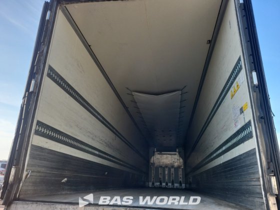 クローネ冷凍セミトレーラ