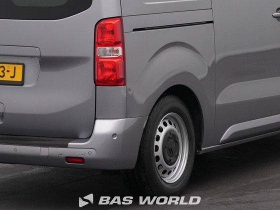 雪铁龙 Jumpy 177pk 封闭箱式货车