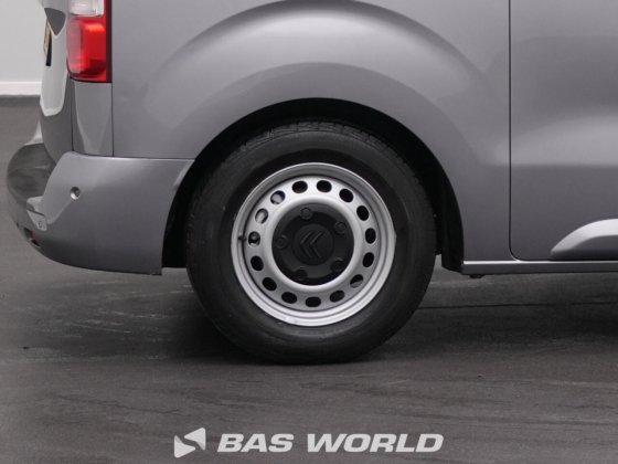 雪铁龙 Jumpy 177pk 封闭箱式货车