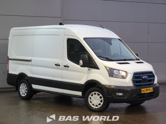 福特封闭箱式货车