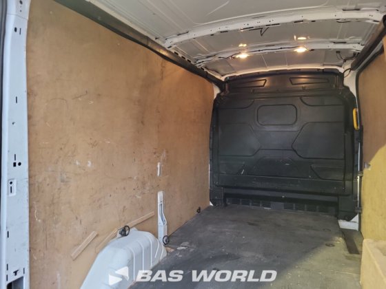 福特封闭箱式货车