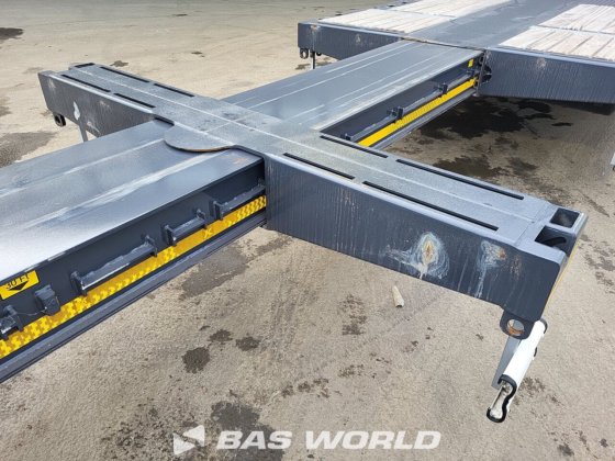 ケスボーラー ローローダー・セミトレーラー