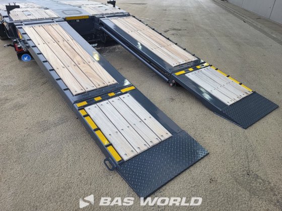 Kässbohrer 低装载半挂车